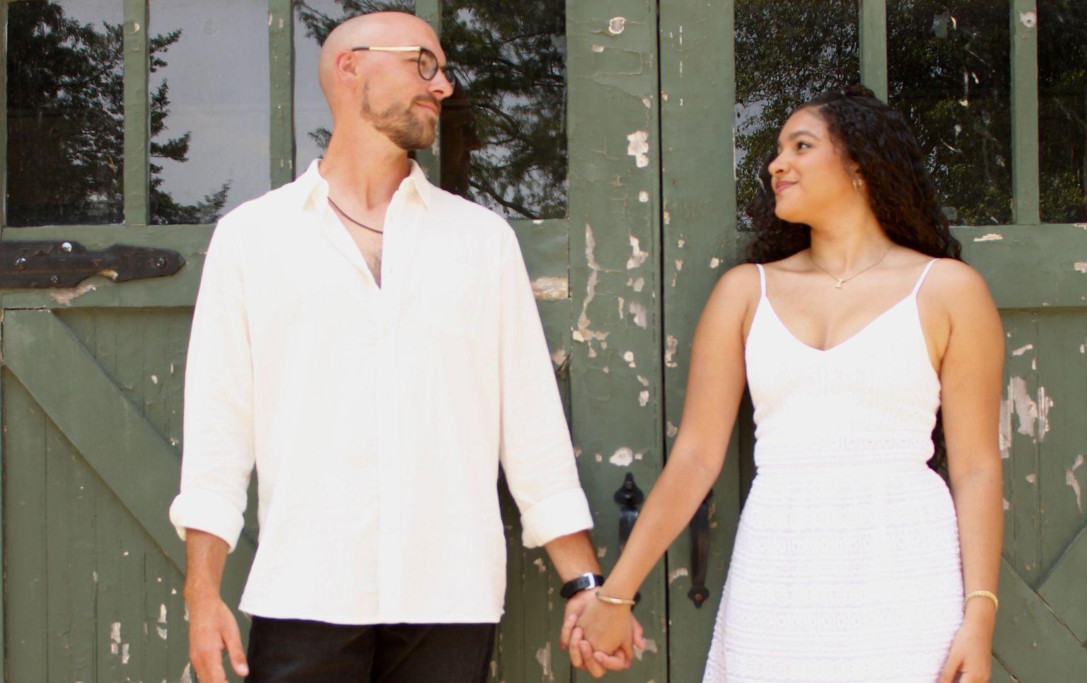 The Wedding Website of Izabella Munoz and Jerry Christensen