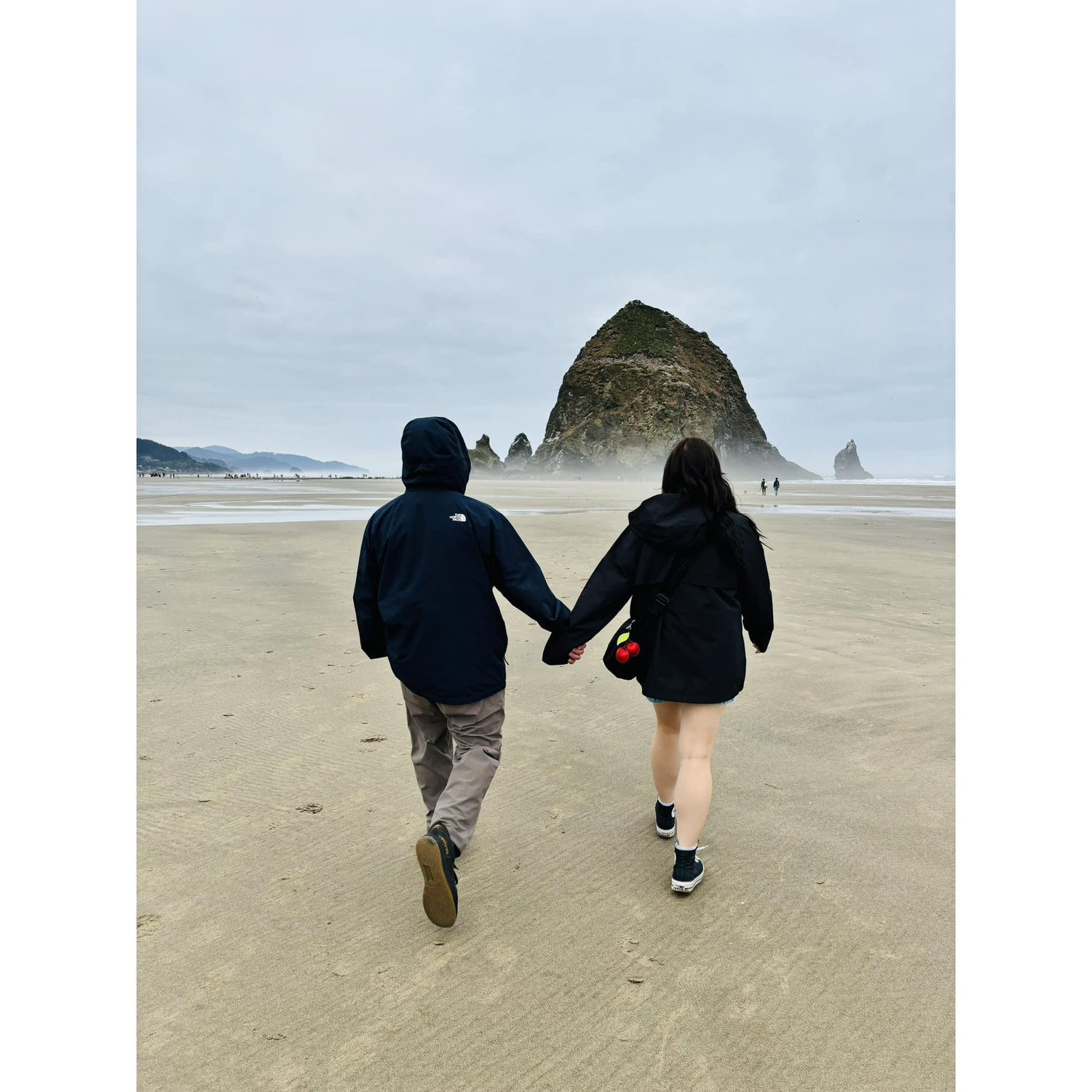 Christina and Caleb traveled up the coast of Oregon summer 2024, starting at the California/Oregon border all the way up to Cannon Beach, OR.