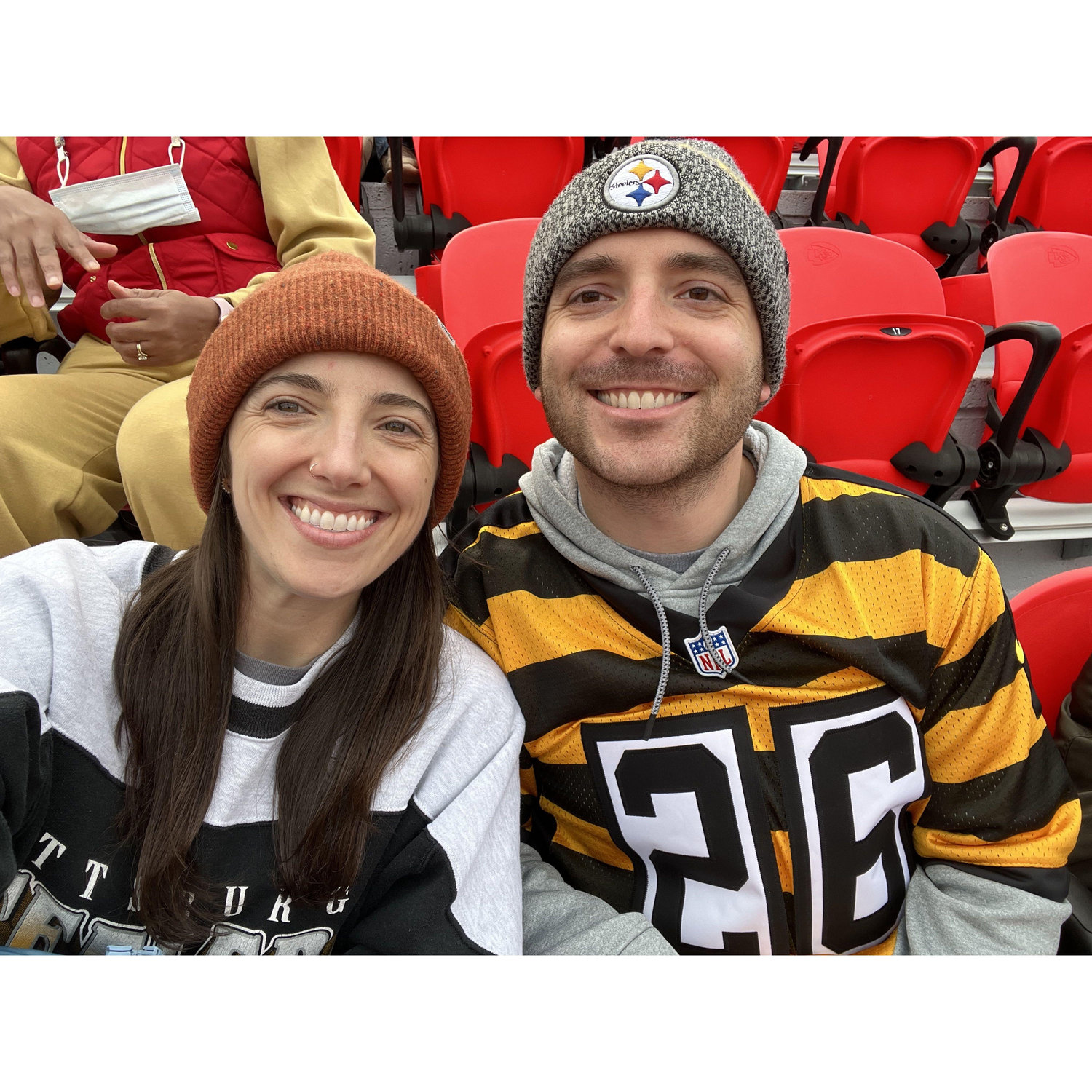 Erin's first Steelers game (don't worry she's still a Bears fan!!!) π»