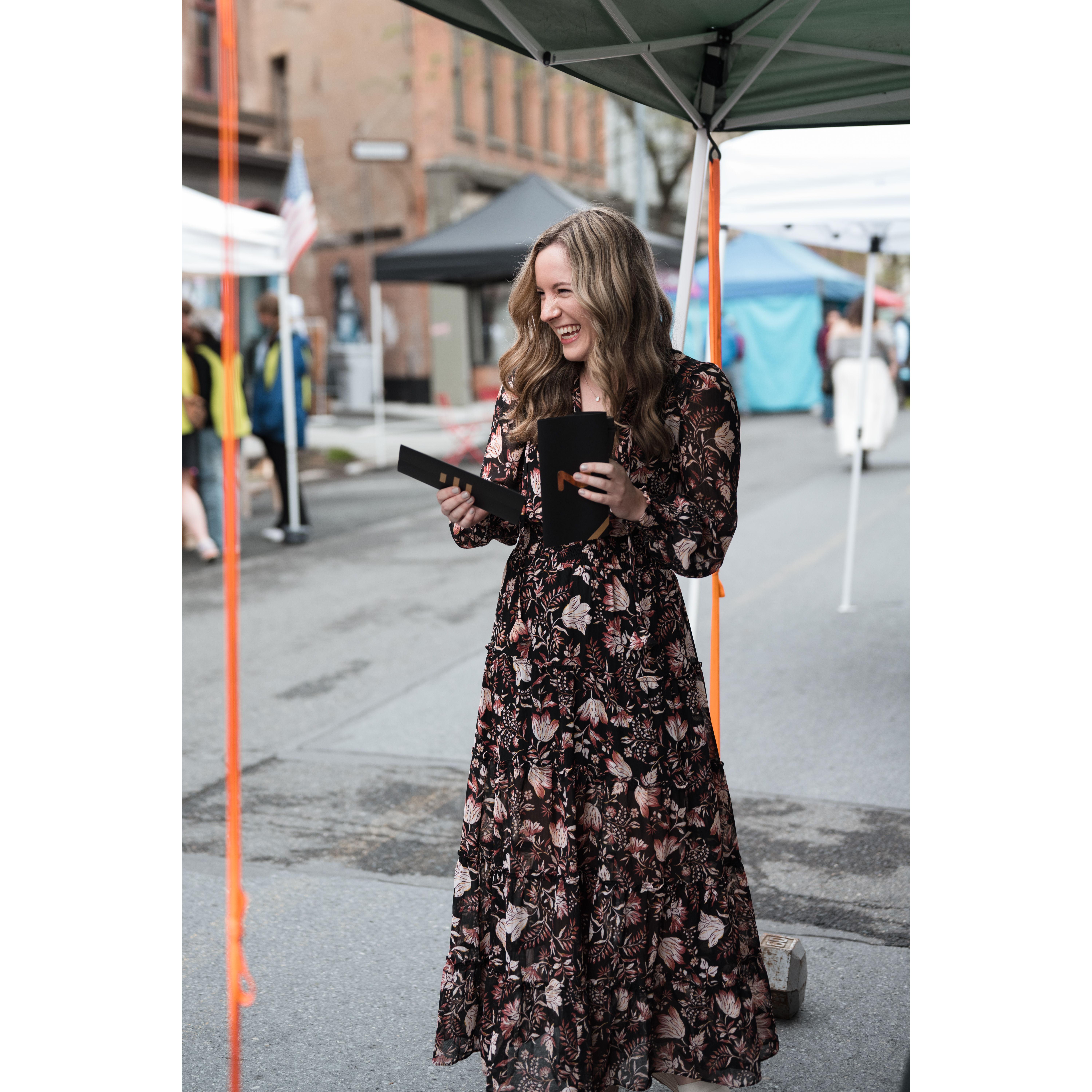 Alyx felt like a celebrity walking through the market from stall to stall. Constantly bouncing between smiling, laughing and crying.