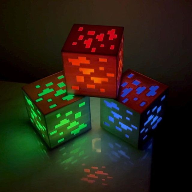 Pixel-Perfect Ore Lamp Night Light – Handcrafted Ultimate Gamer Glow