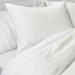 Block Matelasse Duvet & Sham Set - Threshold™ in white/size QUEEN