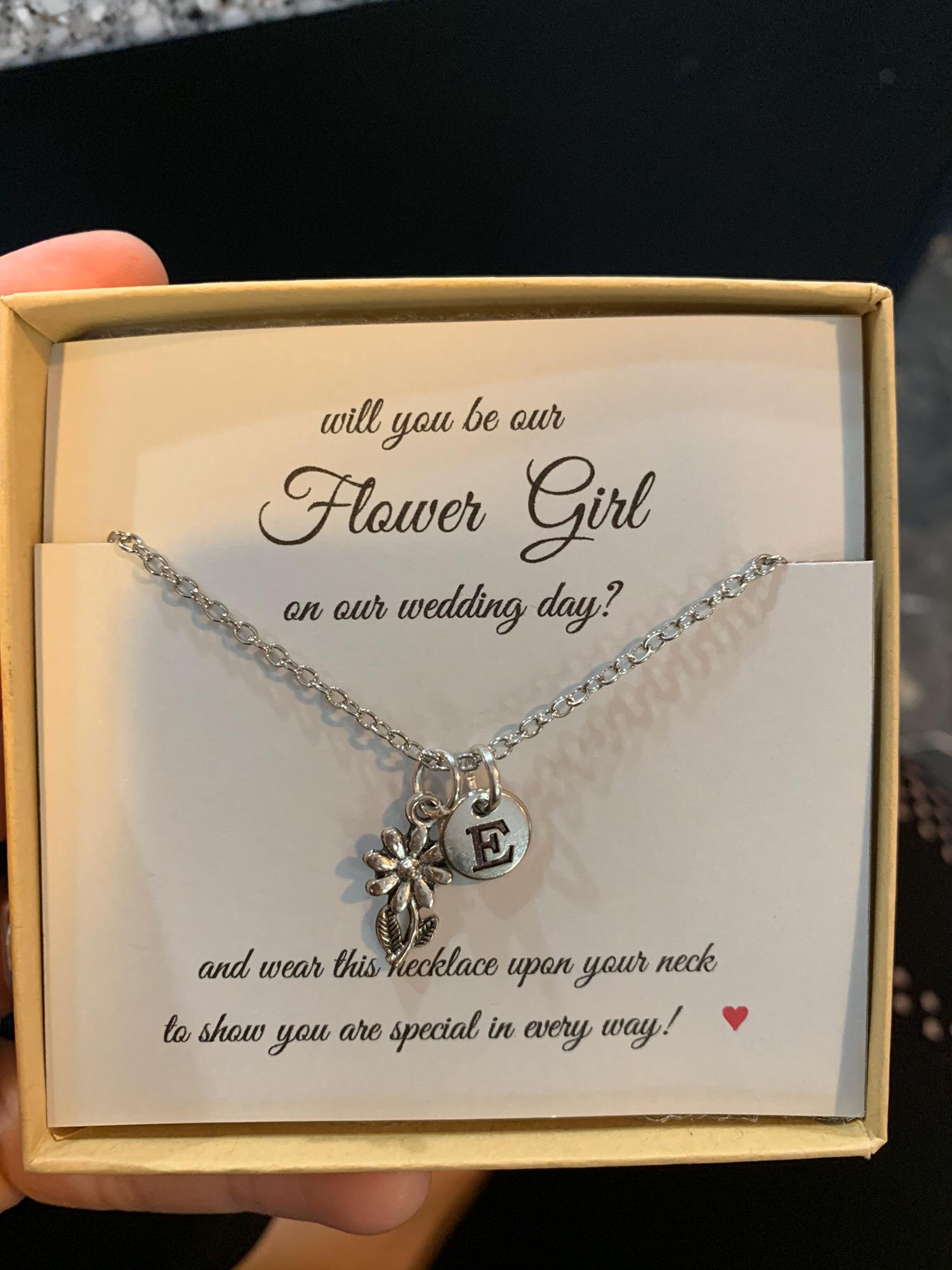 How we asked Everly & Stela to be our flower girls