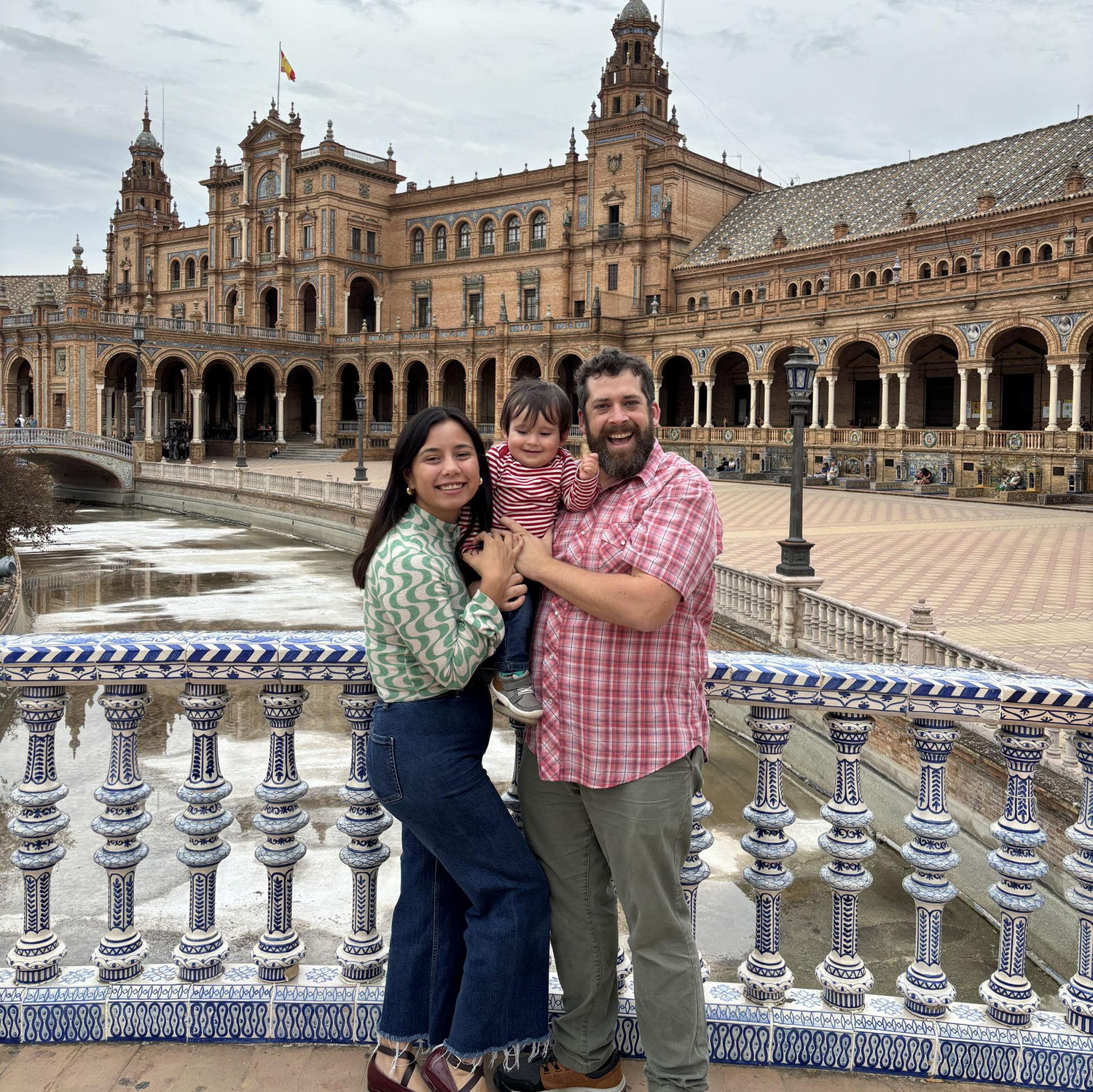 First Europe trip with Teddy - Seville, Spain / primer viaje a Europa on Teddy