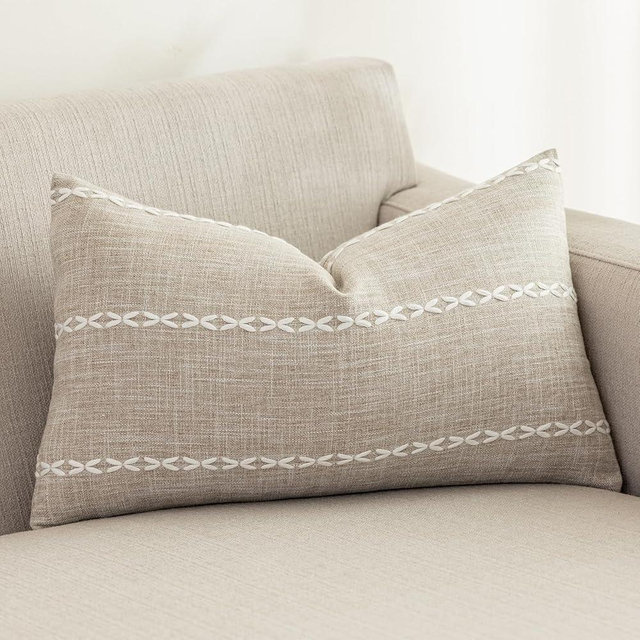 vctops Rustic Striped Cotton Linen Decorative Throw Pillow Cover Embroidery Lumbar Cushion Cover Pillowcase for Sofa Bedroom Couch (Stripe Coffee, 12"x20")