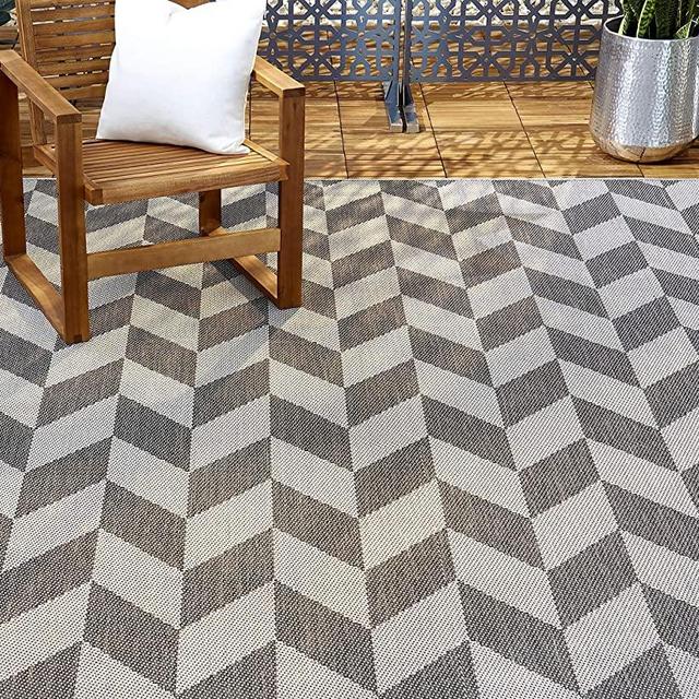 Home Dynamix Nicole Miller Patio Country Calla Indoor/Outdoor Area Rug 7'9"x10'2", Modern Geometric Black/Gray