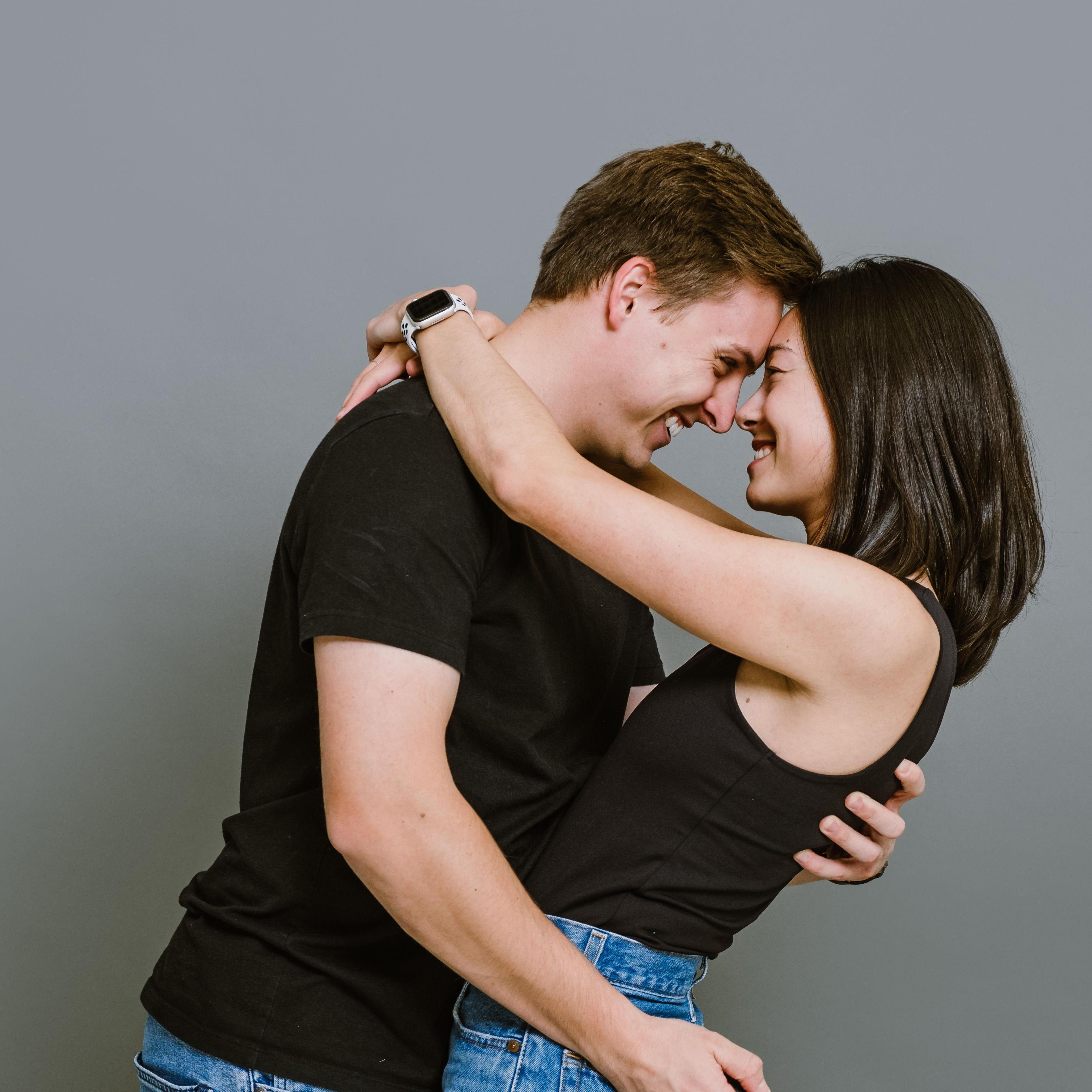 Oct 2023 - Celebrating 4 years together! Jessie brought Drew to this photo studio for their monthly surprise date night.