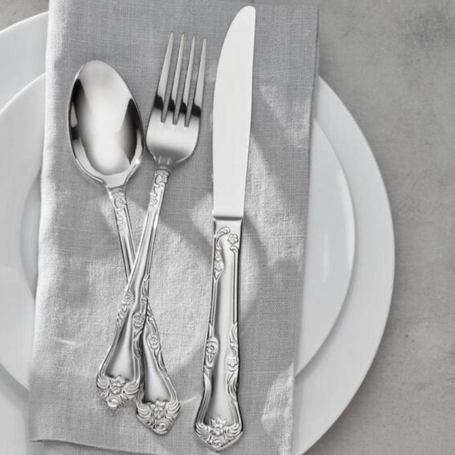 Oneida Azalea 45-Piece Silver 18/0-Stainless Steel Flatware Set (Service for 8) B333045A