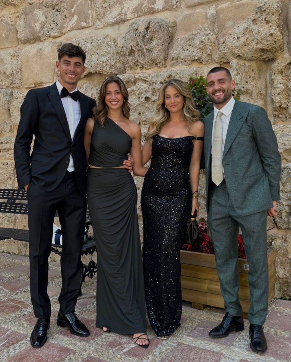 The Wedding Website of Claudia Mesa and Julio Puentes