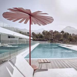 Mini-moon in the Canary Islands