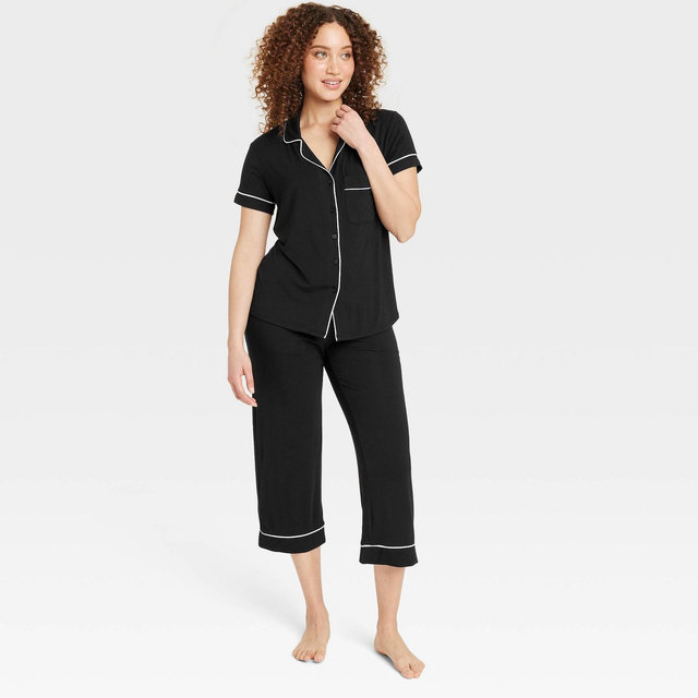 Women's Cloud Knit Short Sleeve Notch Collar Top and Cropped Pants Pajama Set - Auden™ Black XL