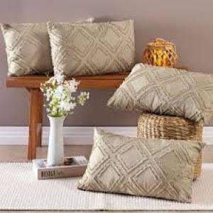 Pack of 4 throw pillow inserts and covers