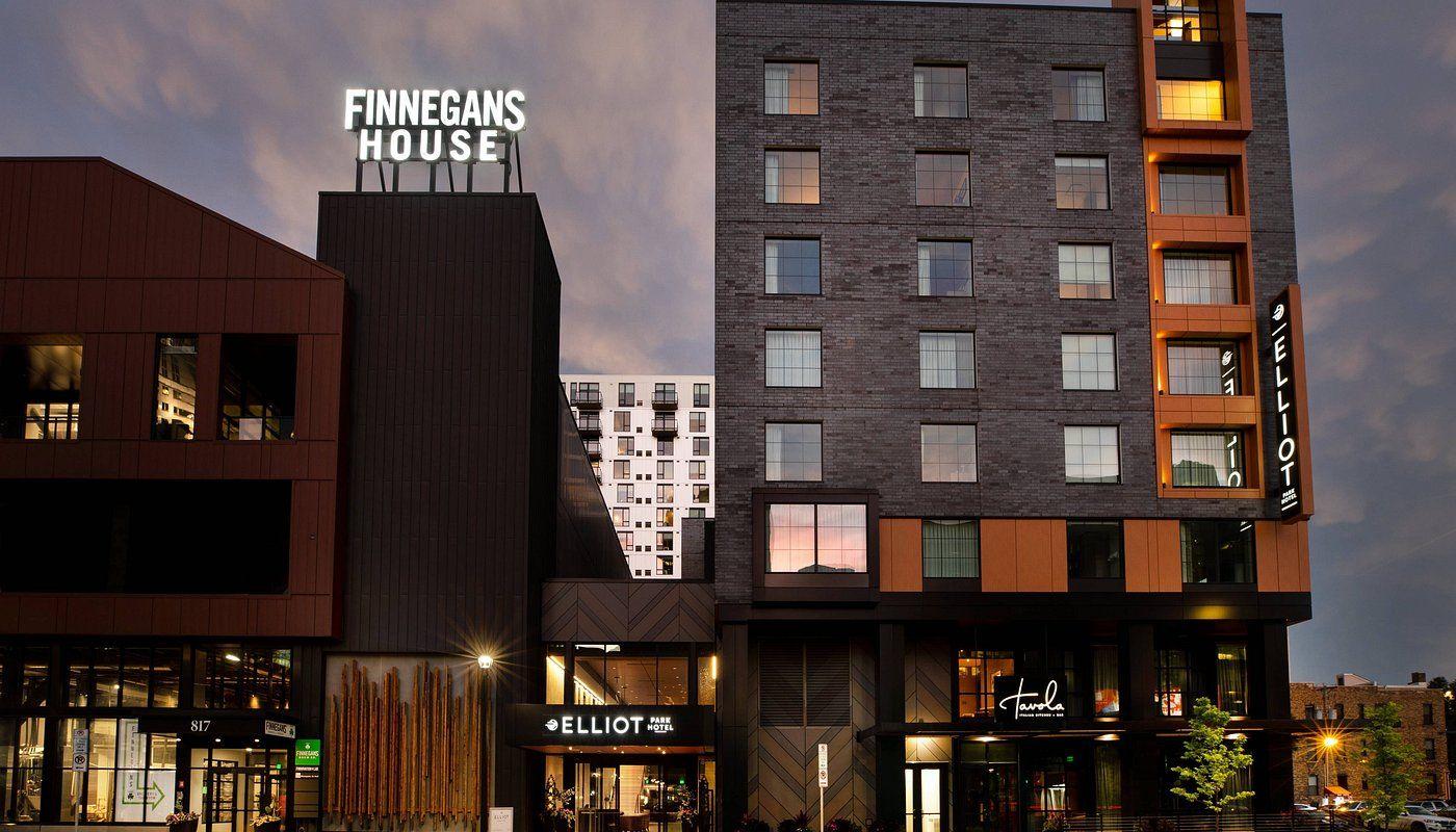 The Wedding Website of Kimberly Daniels and Randy Williams