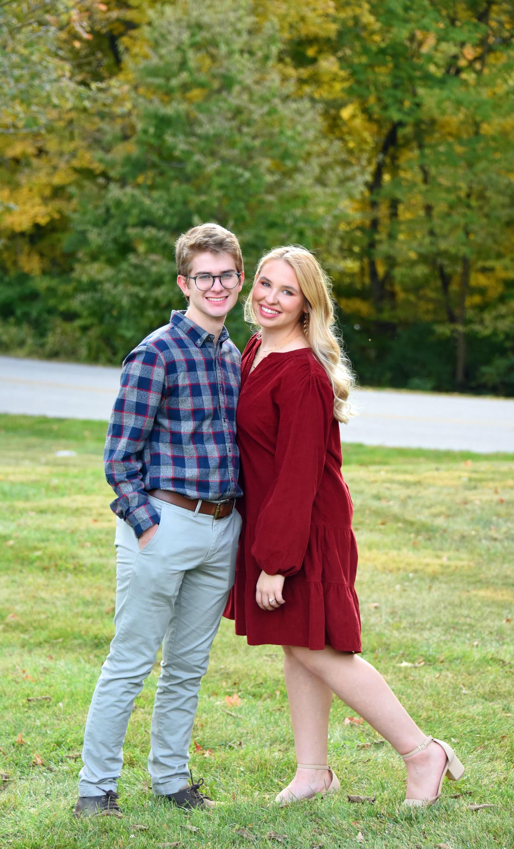 The Wedding Website of Savannah Thompson and Max McMillen