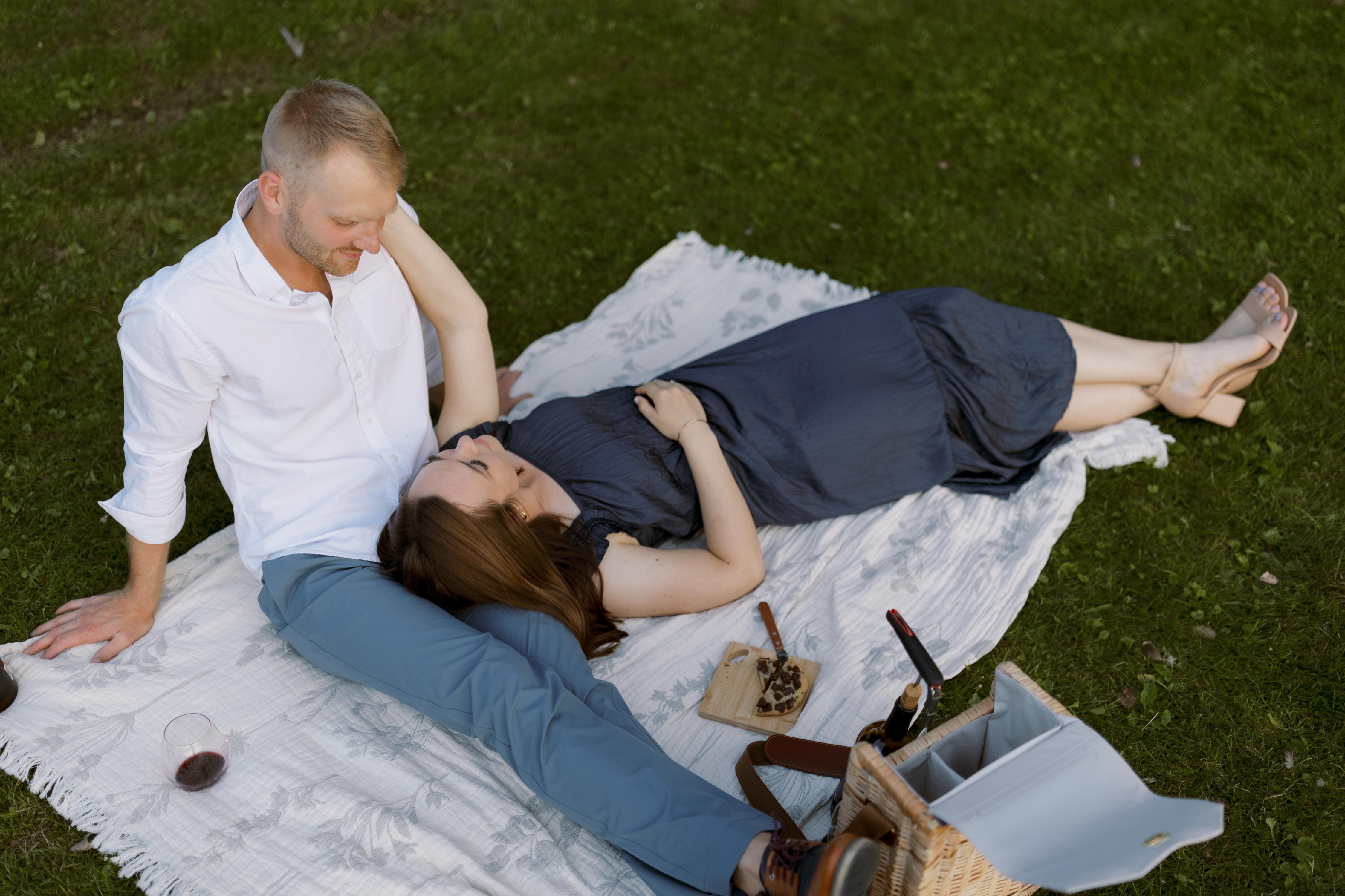 The Wedding Website of Lane Baumbach and Jacob Bengtson