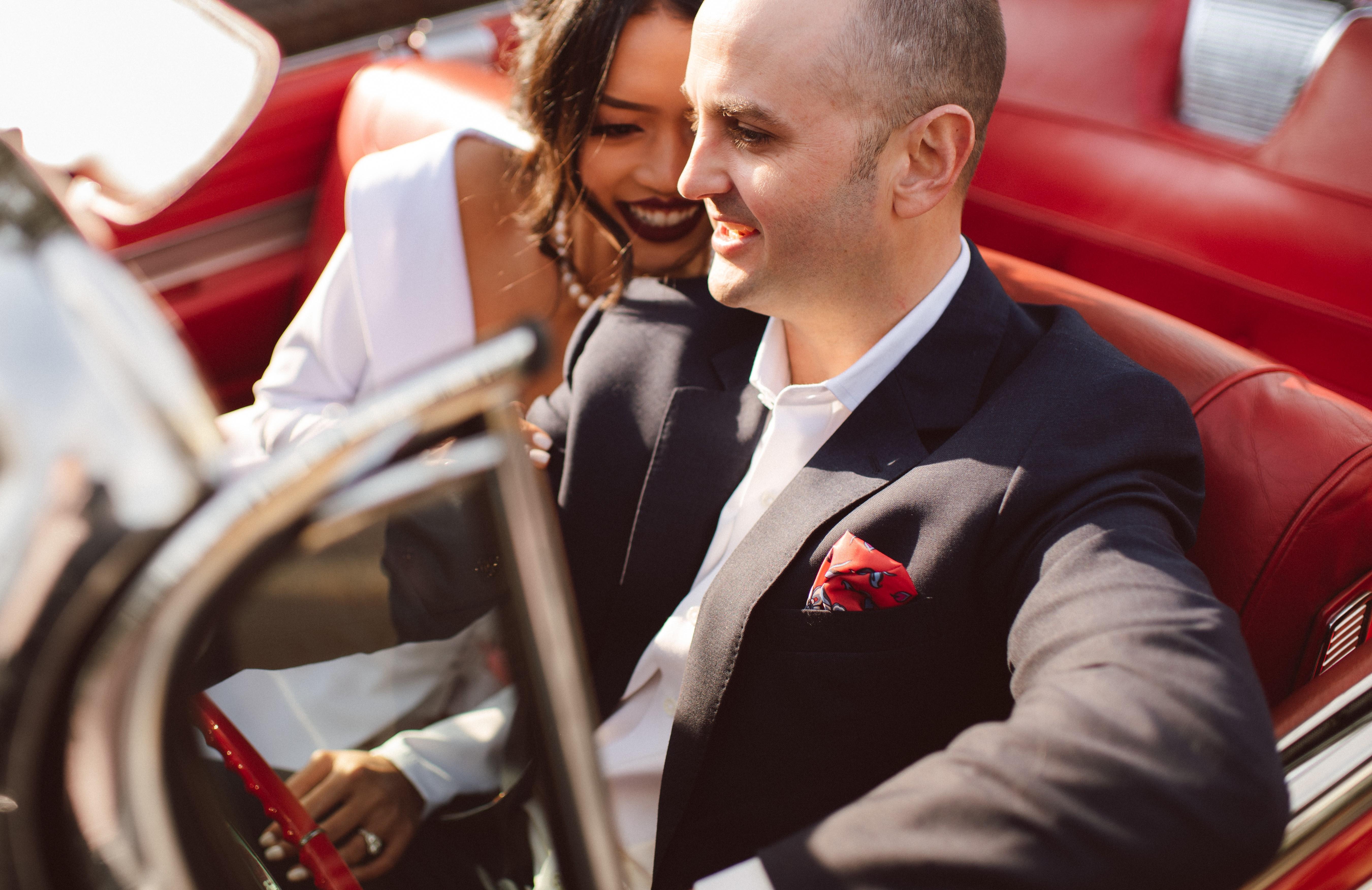 The Wedding Website of Korakot Simsiriwong and Adam Harry