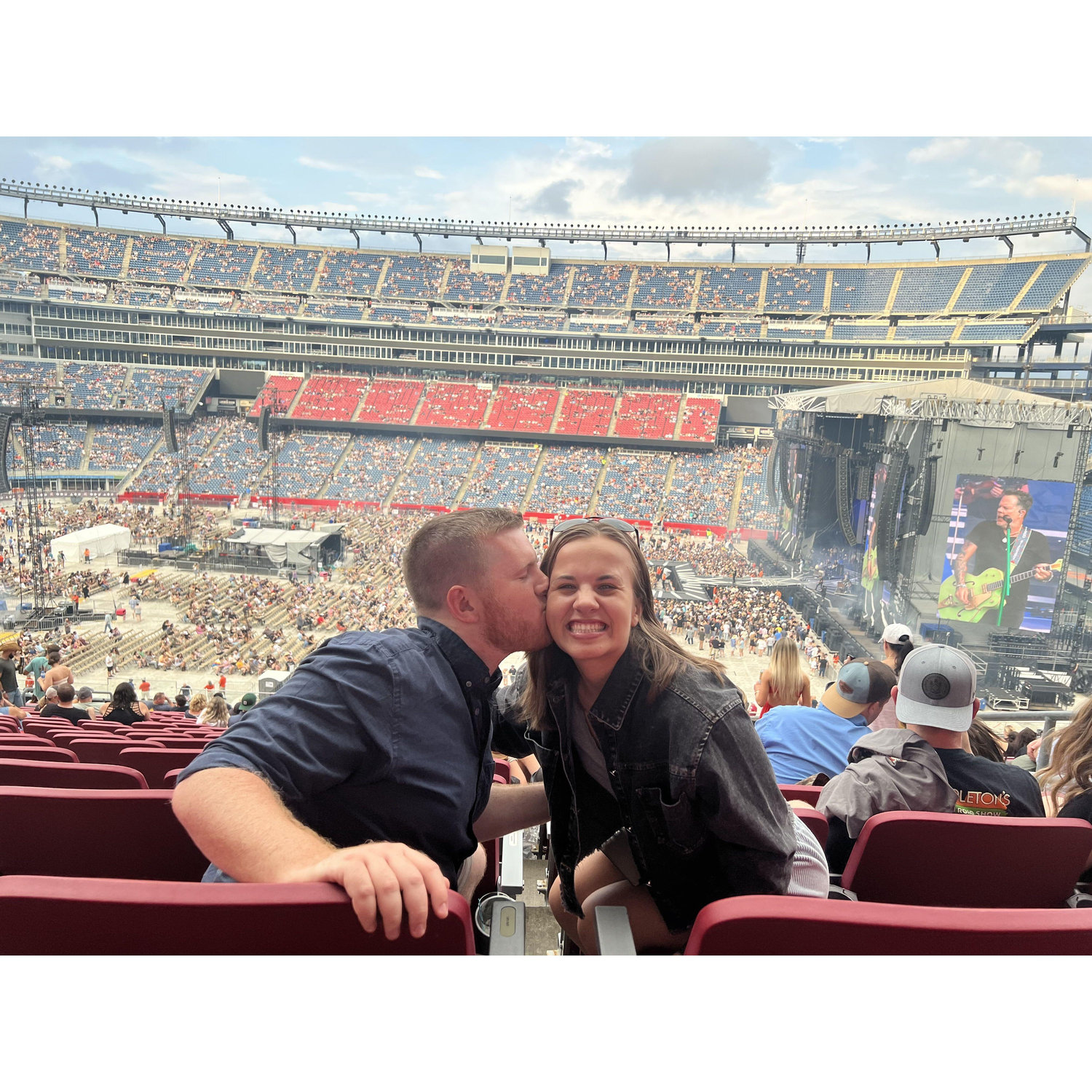 Luke Combs, Gillette Stadium