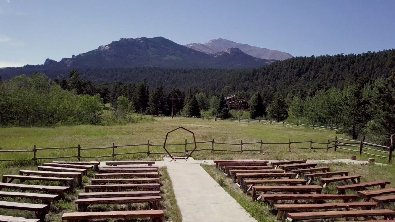 The Wedding Website of Alexis Miller and Tim Woodward