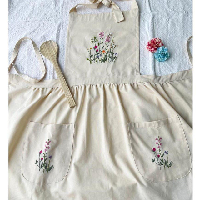 Floral Embroidered Apron For Women, Personalized Hand-Embroidered Apron, Linen Cotton Apron, Flower Embroidery Linen Apron, Custom Apron