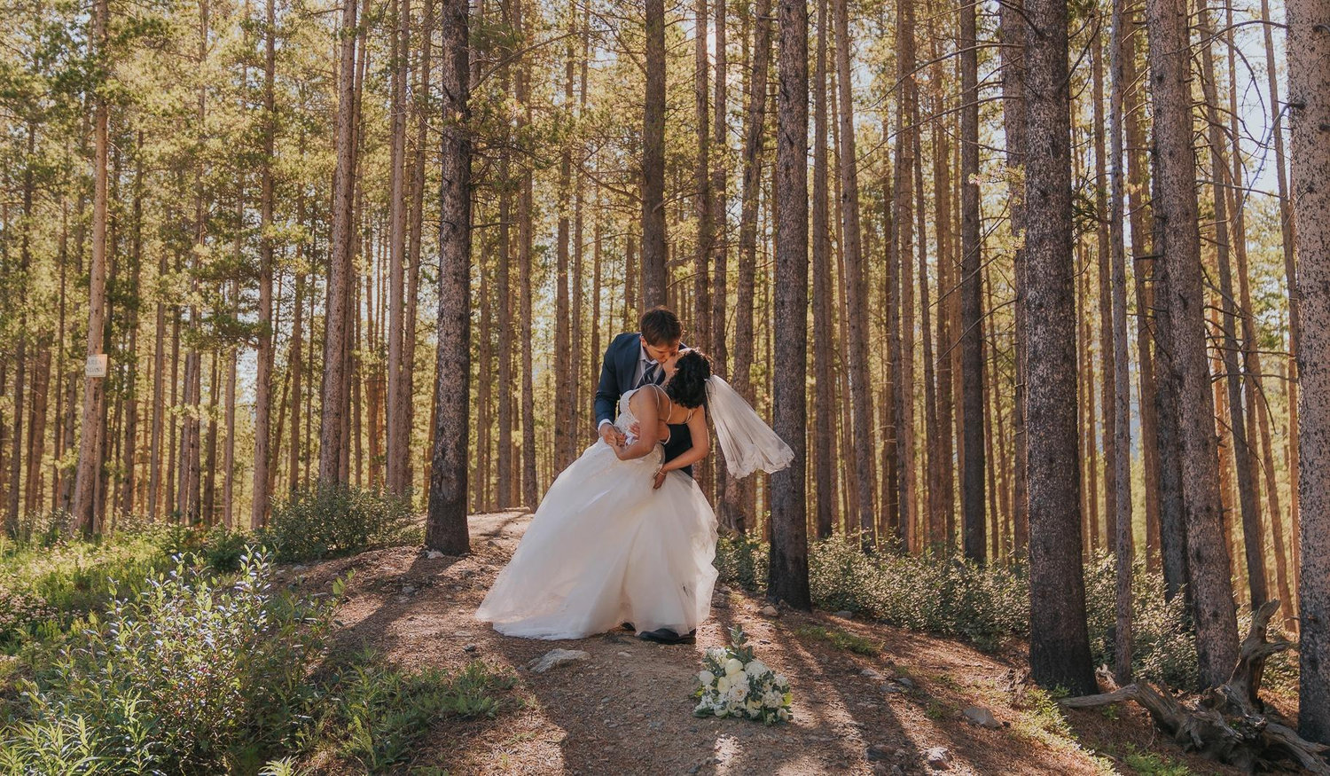 The Wedding Website of Maria Alejandra Rendon and William Christie
