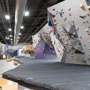 Climbing Gym 10-Punch Pass