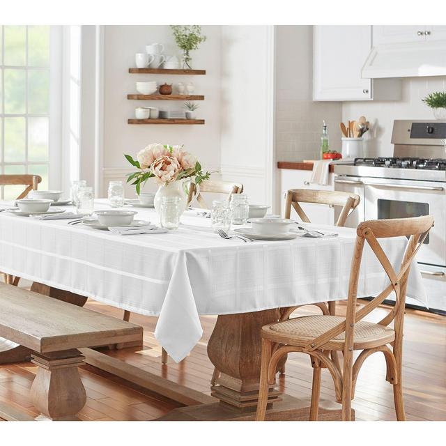 Elrene Elegance Plaid Jacquard Oblong Tablecloth, 60" x 120"