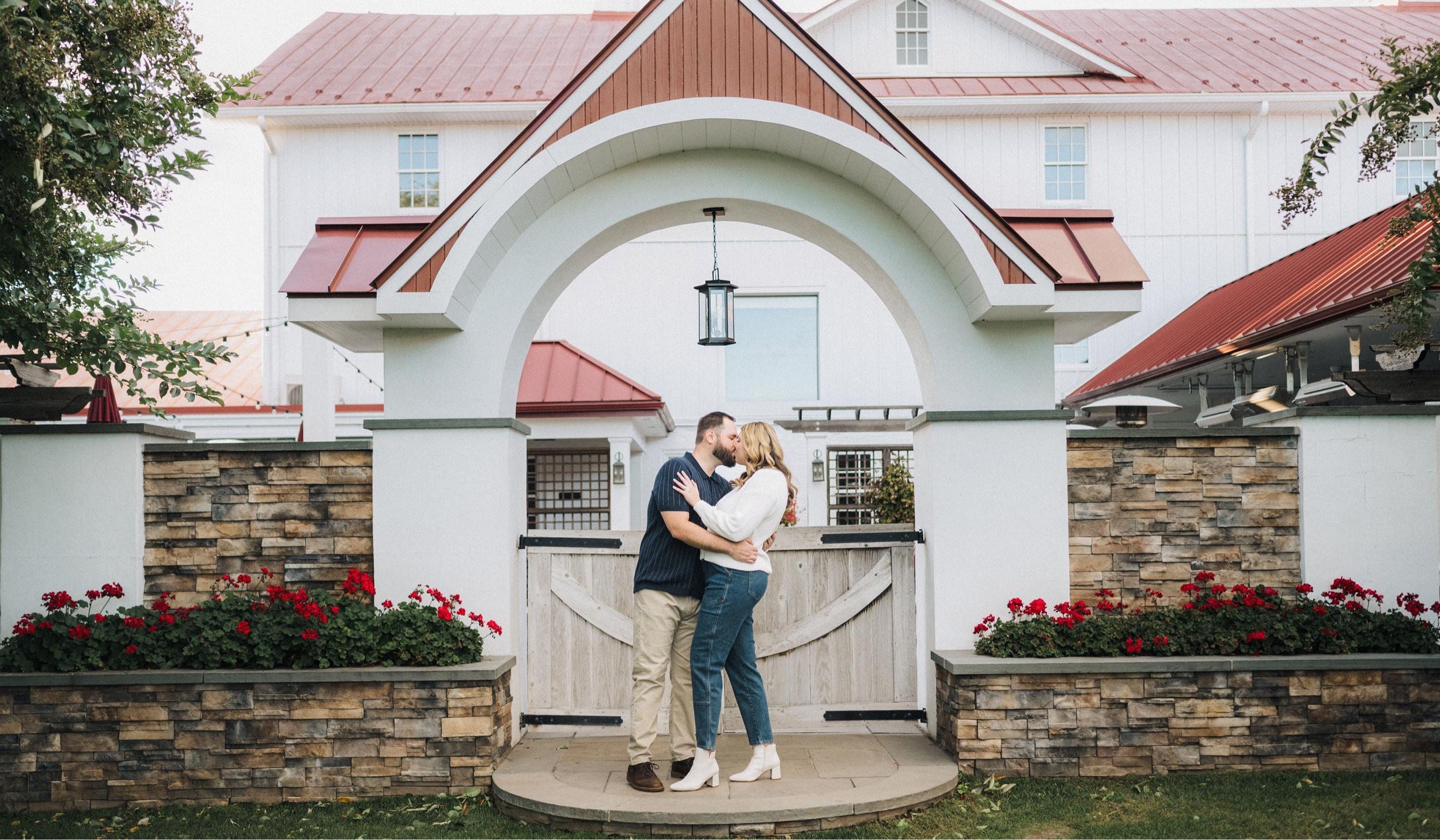 The Wedding Website of Lauren Lesch and Kyle Sipple