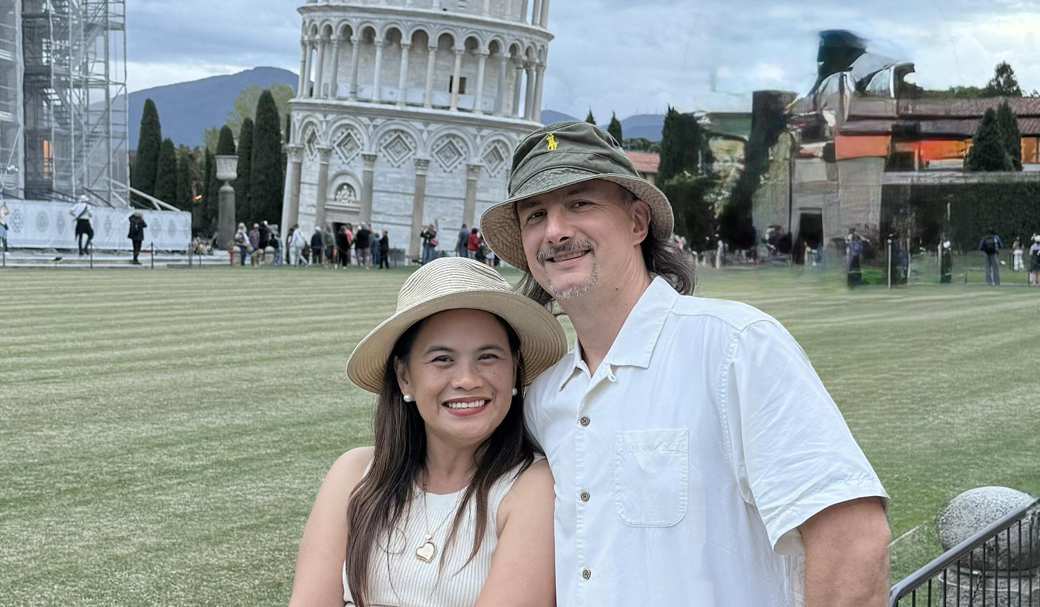 The Wedding Website of Stephanie Angeles and Paolo Ronghi