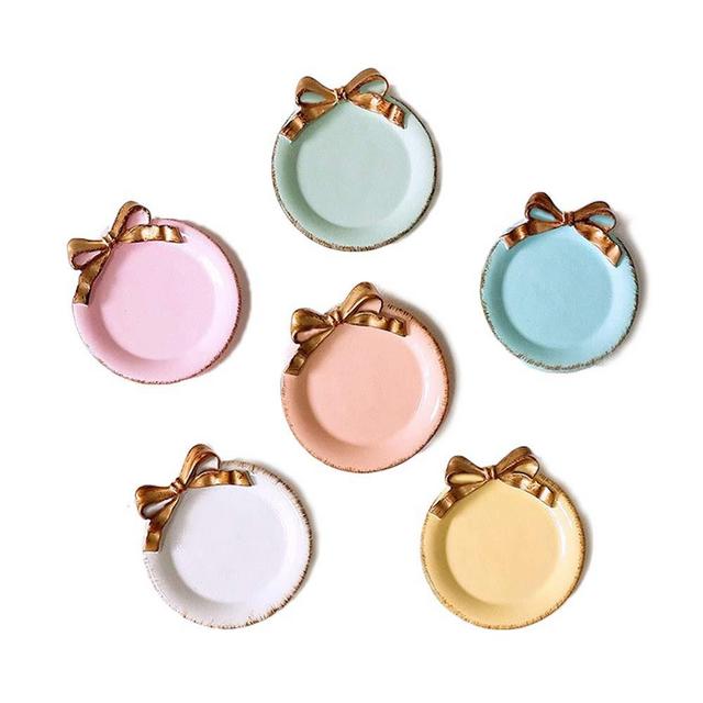 LARATH 6 Pieces Dessert Plates Set Cup Coaster Synthetic Resin Vintage Bowknot Fruit Cupcake Dish Cookies Appetizer Tray Mini Tableware for Party