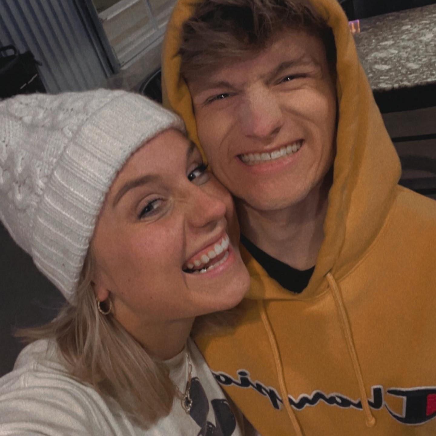 Top Golf date night on a chilly night