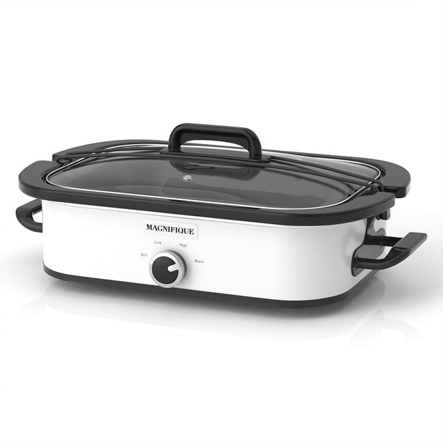 Magnifique 4-Quart Slow Cooker with Casserole Manual Warm Setting - Perfect Kitchen Small Appliance for Family Dinners, Dishwasher Safe Crock, White