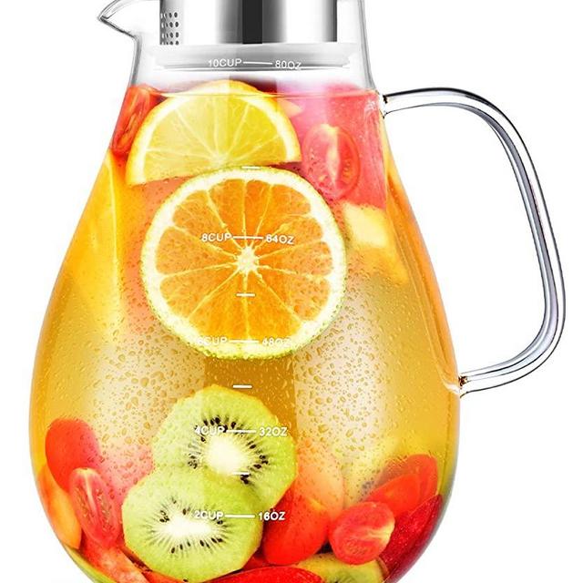 Glass Pitcher, veecom 80oz Water Pitcher with Lid, Large Glass Pitcher with Lid and Spout for Hot&Cold Beverage, Juice, Iced Tea Pitcher for Fridge, Borosilicate Glass Carafe/Jug with Brush