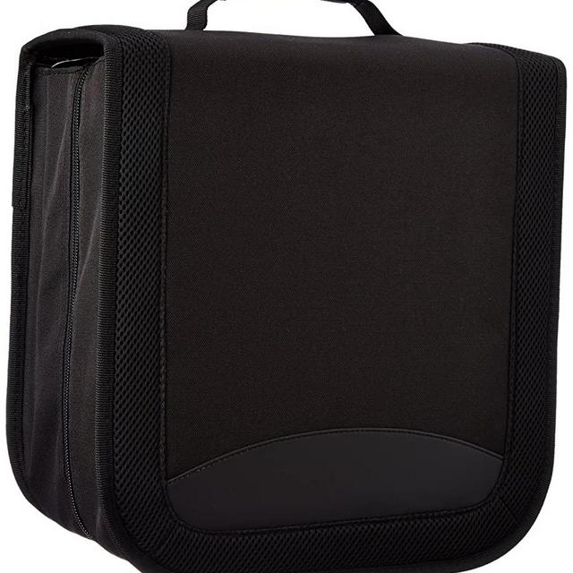 AmazonBasics YBB12400R2 Nylon CD/DVD Binder (400 Capacity)