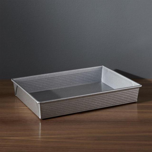 USA Pan Pro Line Non-Stick Rectangular Cake Pan