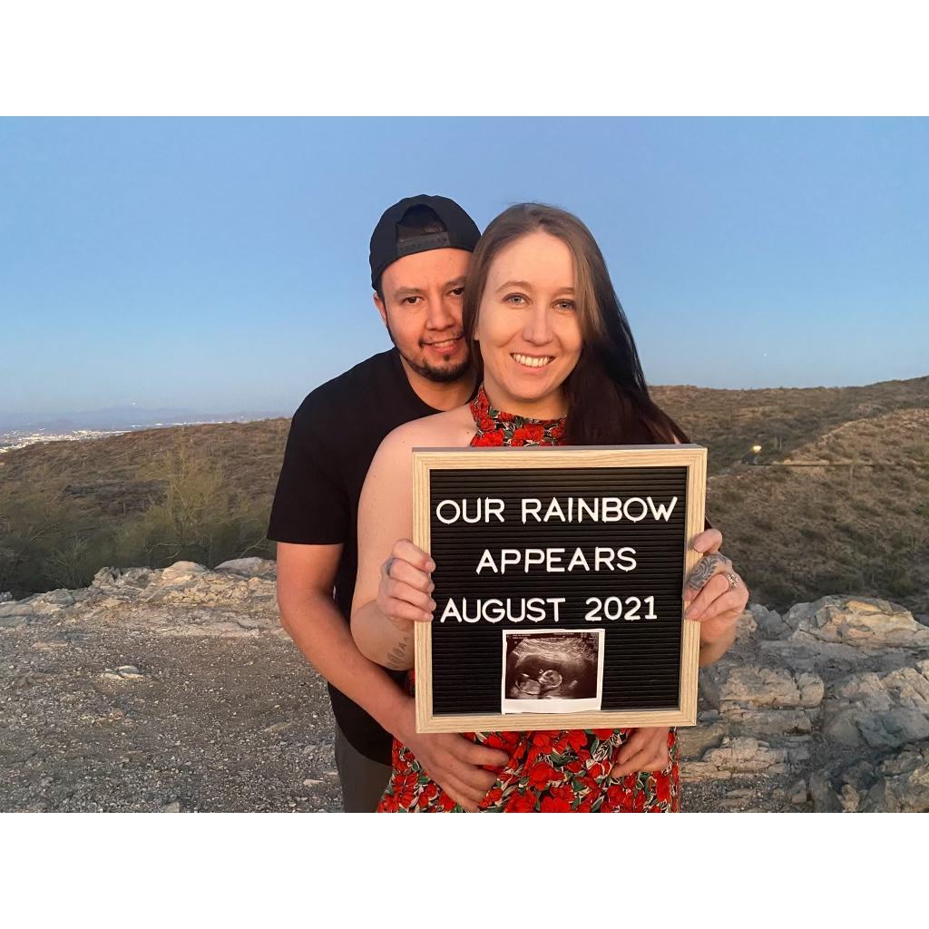 Announcing we are expecting 😍