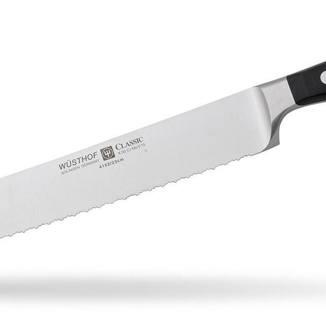 Wusthof Classic 9in. Double Serrated Bread Knife