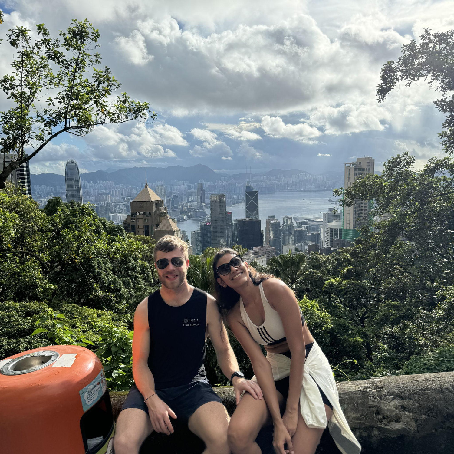 When Josh's legs were finally working, we hiked to our fav dustbin in HK!