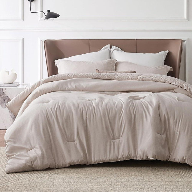 Bedsure Twin/Twin XL Comforter Set - Warm Taupe Comforter Twin Extra Long, Soft Bedding for All Seasons, Cationic Dyed Bedding Set, 2 Pieces, 1 Comforter (68"x88") and 1 Pillow Sham (20"x26"+2")