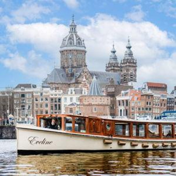 Canal Cruise with Drinks in Amsterdam