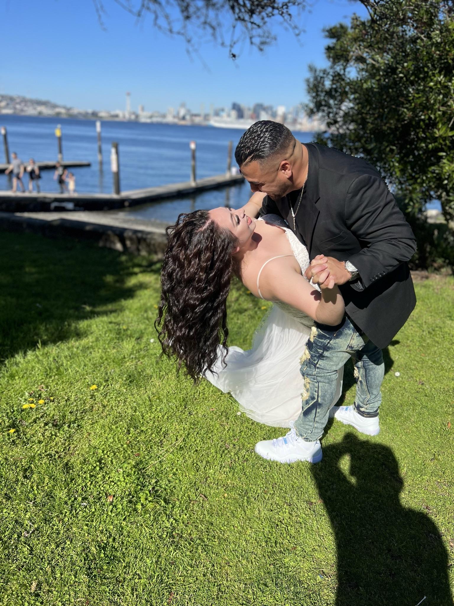 The Wedding Website of Jairo David Corral Cardoza and Honesty Brooks
