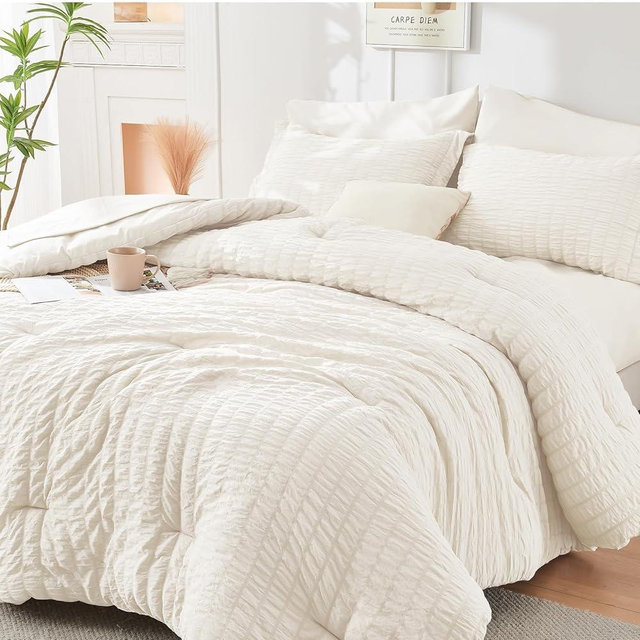 HYMOKEGE Ivory Oversized King Comforter Set Seersucker 7 Pieces, All Season Luxury Bed in a Bag for Bedroom, Bedding Set with Comforter, Sheets, Pillowcases & Shams
