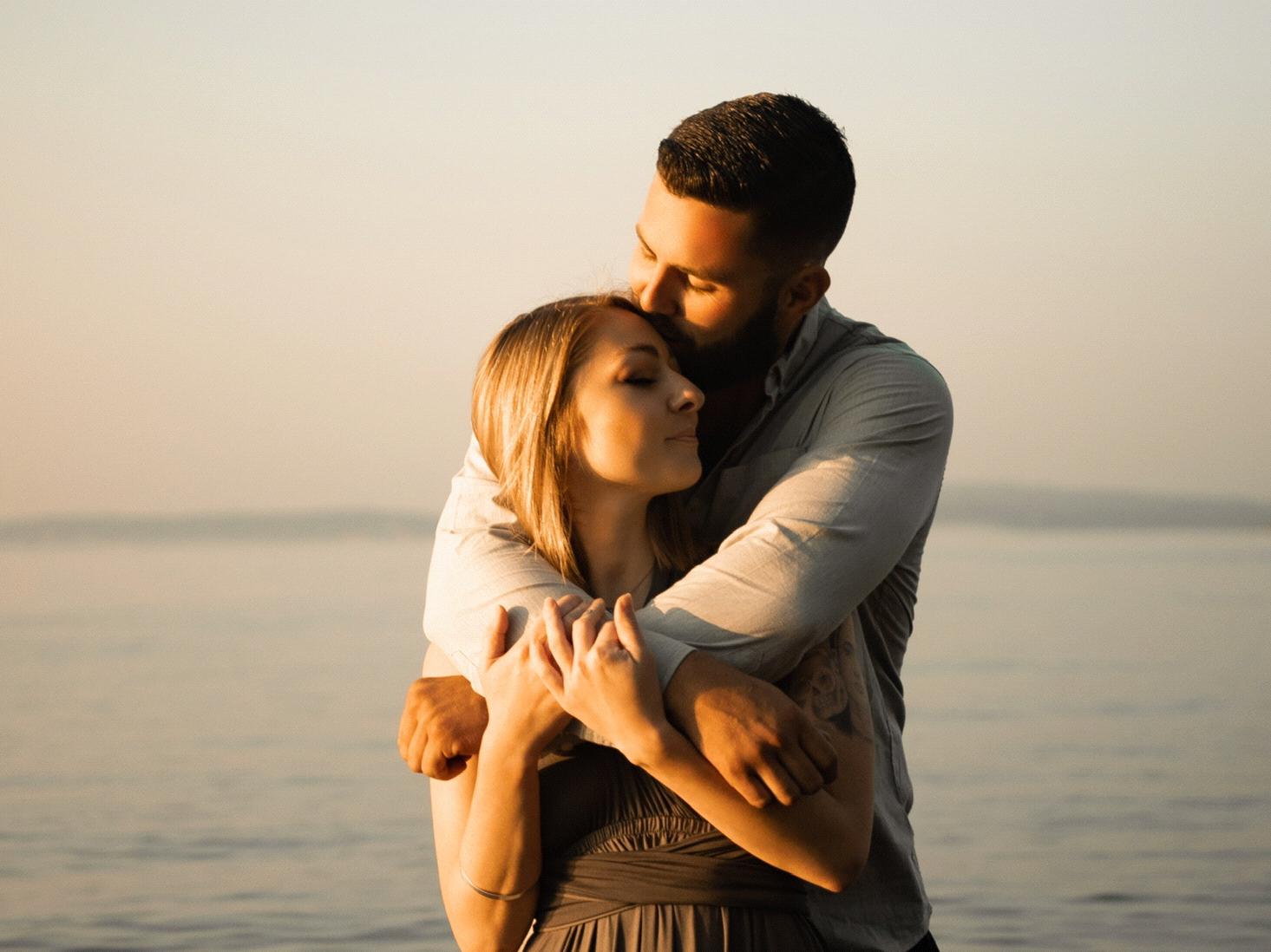 The Wedding Website of Danielle Phillips and Connor Brott