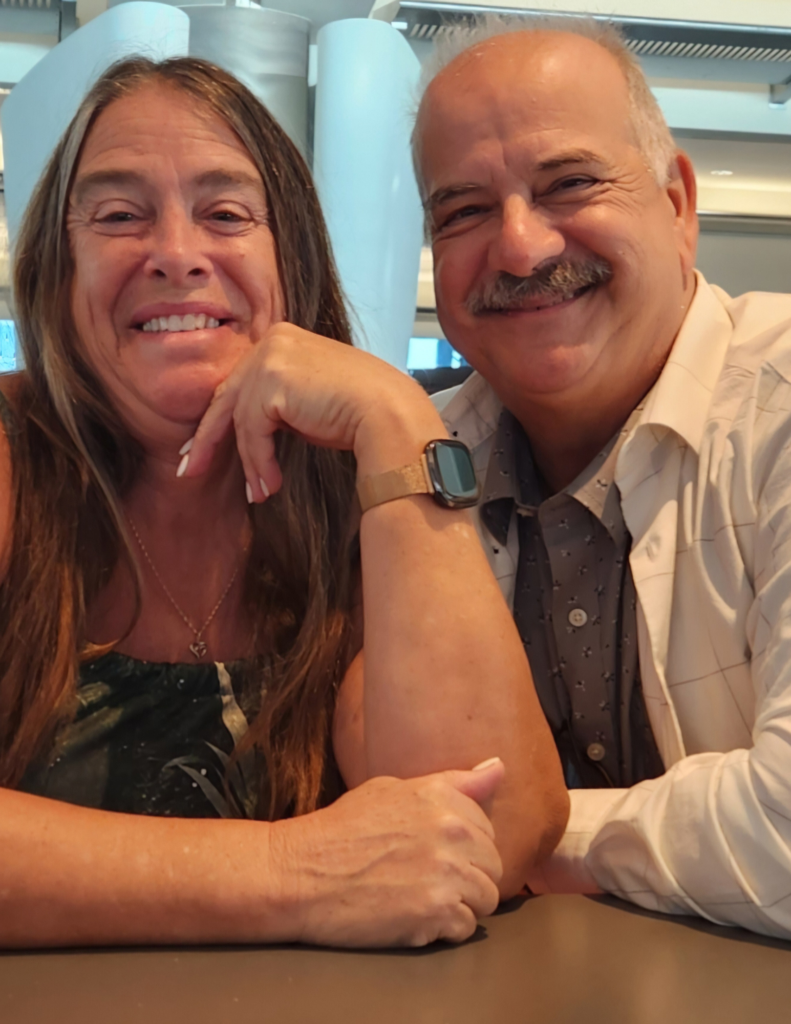 The Wedding Website of Adriano Teixeira and Lynn Cox