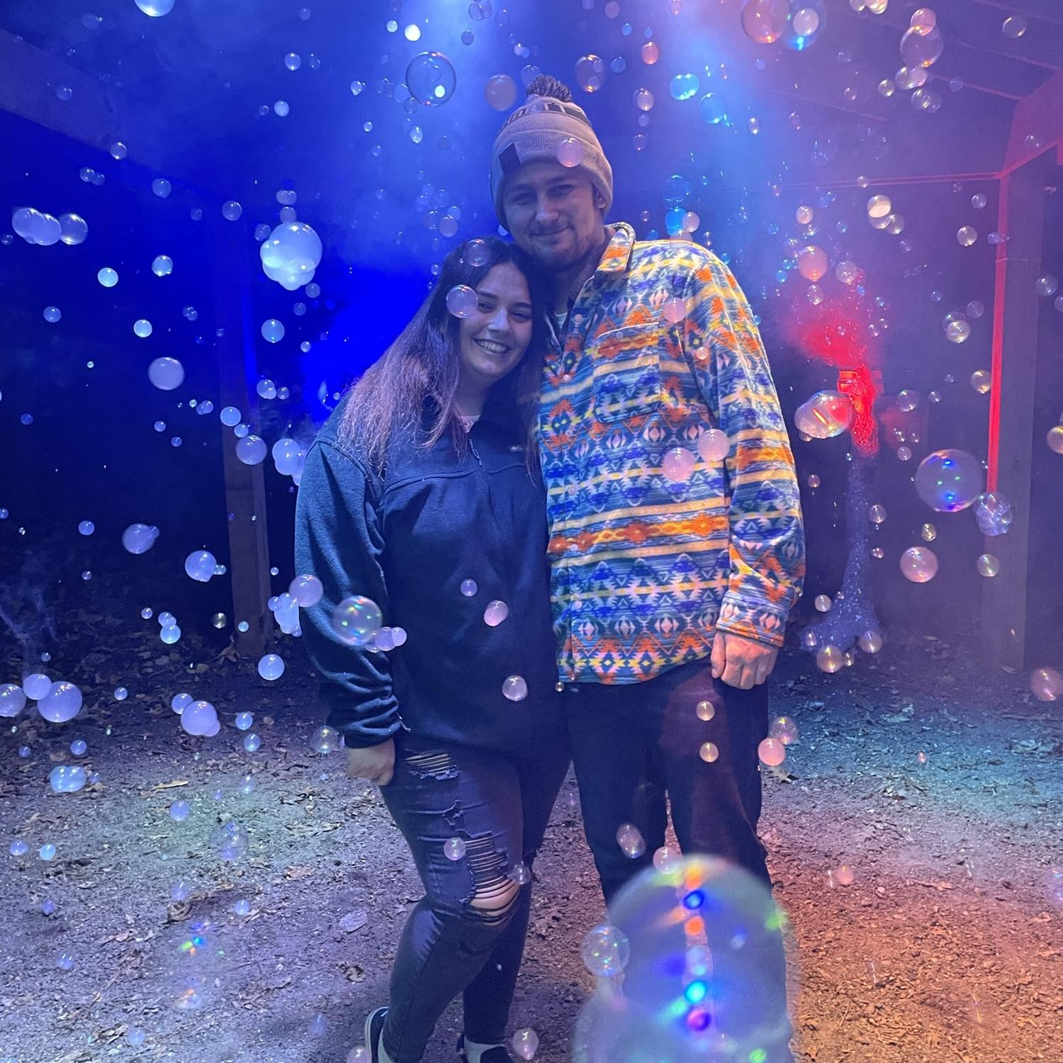 Always loved the bubbles! But a date night at the zoo! 🐨