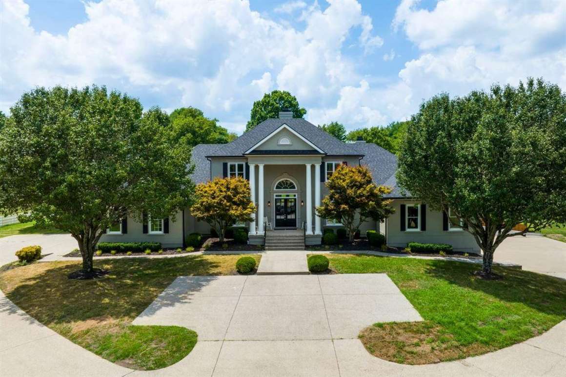 The Martin House at Passerine Hills Estate
