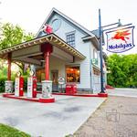 Jeff's Gas Station