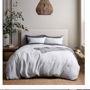 King size Classic Organic Percale Gingham Duvet Cover Set in Blue Fog