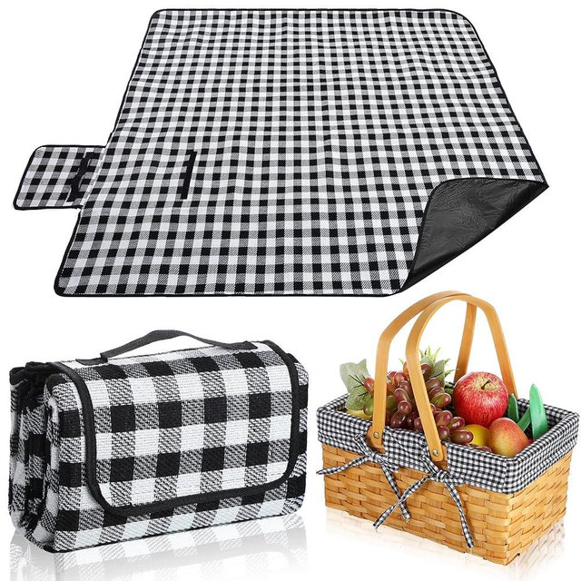 Patelai Wicker Picnic Basket Natural Hand Woven Basket with Double Folding Handles, Willow Hamper Baskets with Blanket for Outdoor Picnic Summer Spring Camp Family(Black and White Grid)