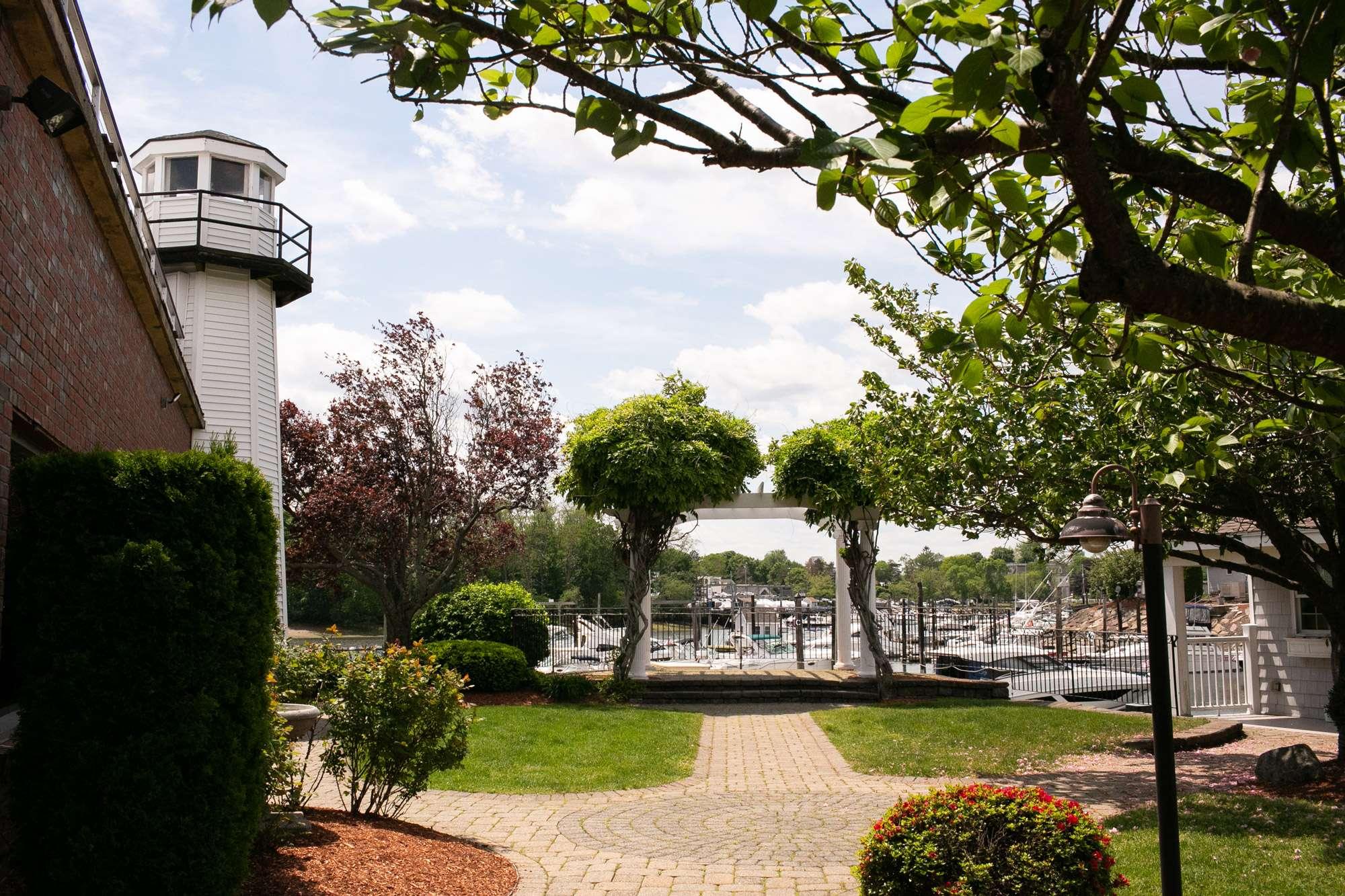 The Wedding Website of Kaitlyn Boyd and Connor Lockyer
