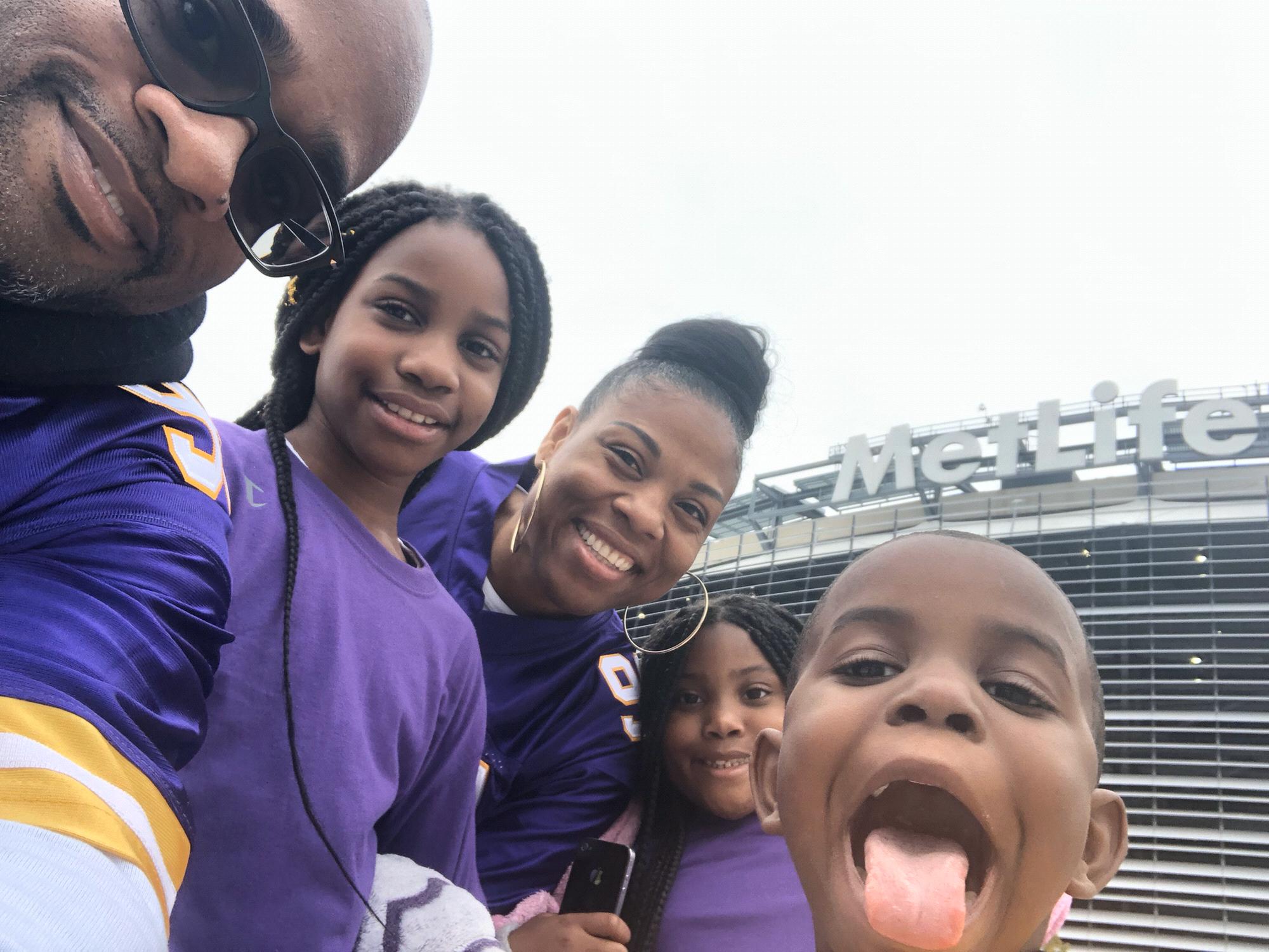 Viking Game with the kids and more family, Giants Stadium